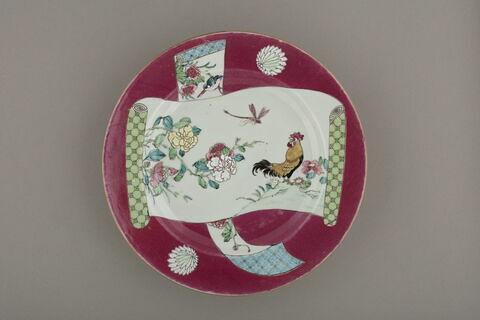 Assiette, d'une paire (TH 537)