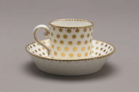 Tasse litron et soucoupe d'une paire (voir TH 1264), image 3/3