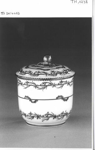 Sucrier du service du Gobelet du Roi à 