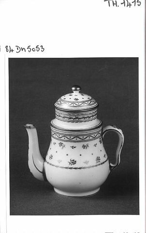 Cafetière, d'un ensemble de deux pièces (TH 1416), image 4/6
