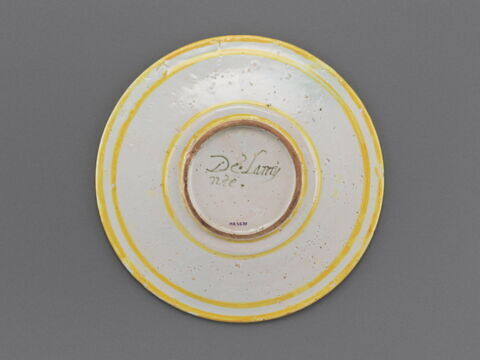 Assiette : Aminte délivrant Silvie, image 2/3