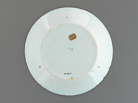 Assiette aux armes des Poterat, image 2/3