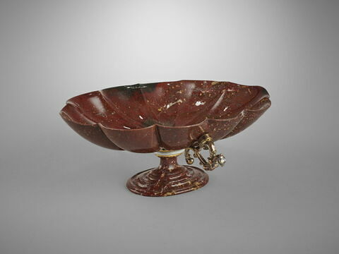 Coupe ovale godronnée, image 2/3