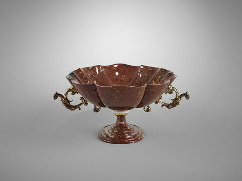 Coupe ovale godronnée