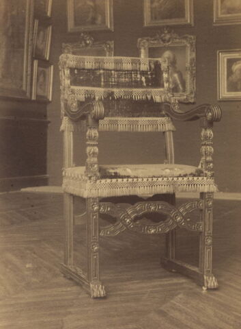 Fauteuil partiellement doré, image 8/8
