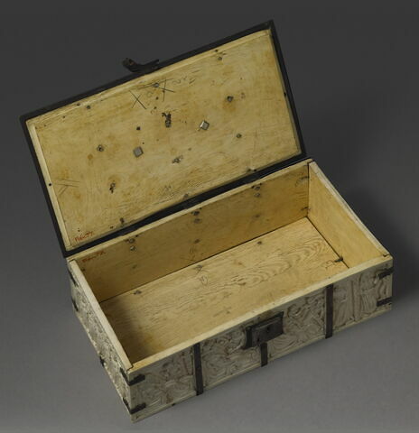 Coffret : histoire de la châtelaine de Vergy, image 8/8