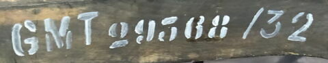 Chaise d'un ensemble de 38, image 2/2