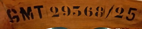 Chaise d'un ensemble de 38, image 2/2