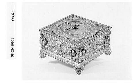 Horloge de table carrée, image 7/8
