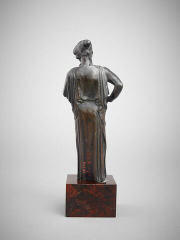 Statuette : Angérone, déesse du silence, image 3/5