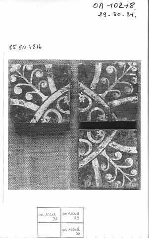 Carreau de pavement bicolore, d'un ensemble de quatre (OA 10218 29 à 31 bis), image 3/3