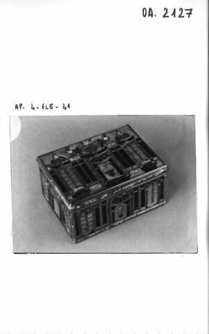 Tabatière à motifs d'architecture, image 11/12