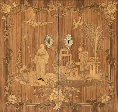 Secrétaire en armoire à marqueterie de scènes chinoises, image 10/17