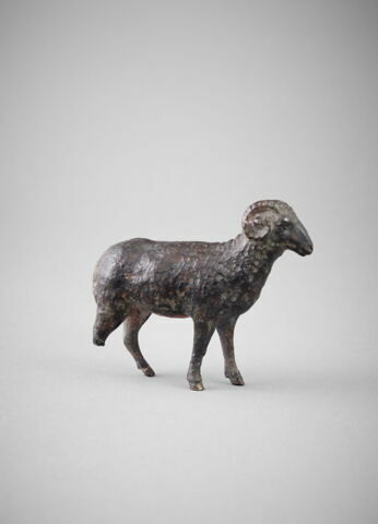Statuette : bélier