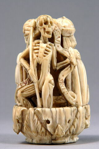 Pommeau de sceptre de confrérie : un couple et la Mort, image 9/9