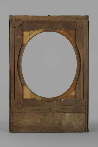 Cadre ovale : Dessus de porte de l'hôtel Le Bas de Montargis, image 2/3