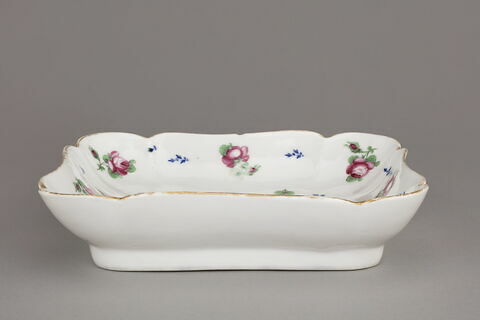 Suite de quatre compotiers carrés, image 3/3
