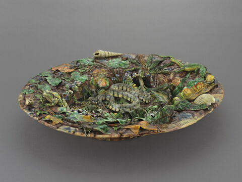 Plat ovale orné, image 5/10