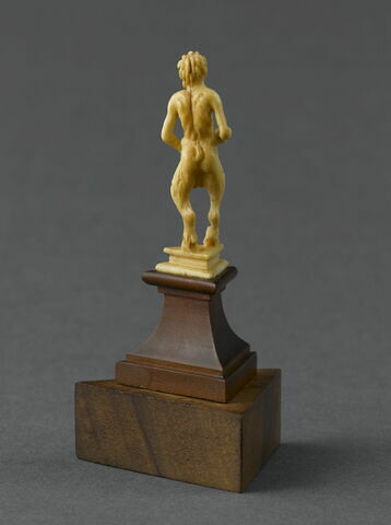 Satyre, image 3/4