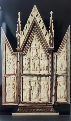 Triptyque : Crucifixion ; Vierge à l'Enfant et des saints
