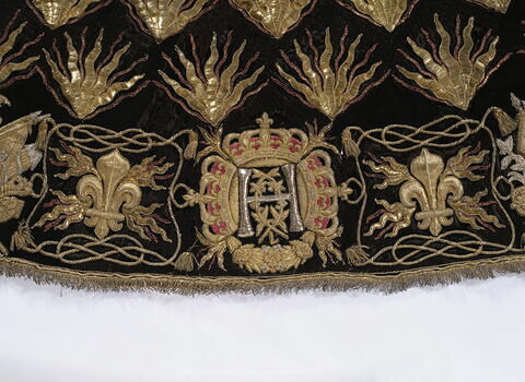 Manteau de chevalier de l'Ordre du Saint-Esprit au chiffre L, image 11/22