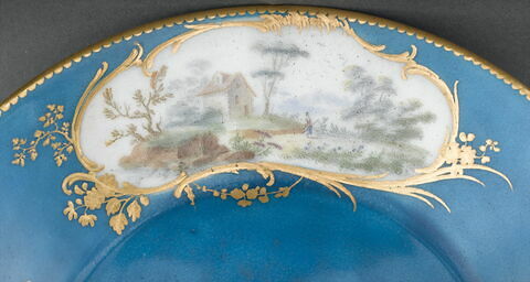 Gobelet à lait à deux anses et sa soucoupe, image 8/15