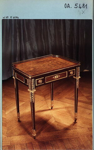 Table à écrire, image 8/11