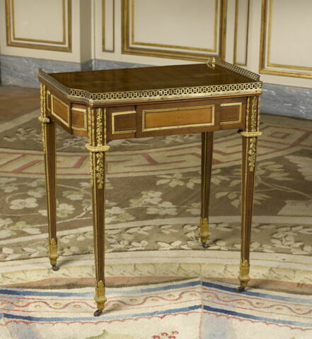 Table à écrire, image 4/11