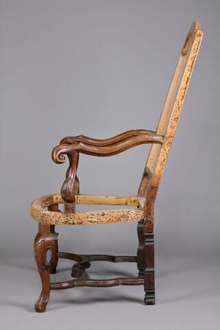 Fauteuil d'une suite de six, image 5/6