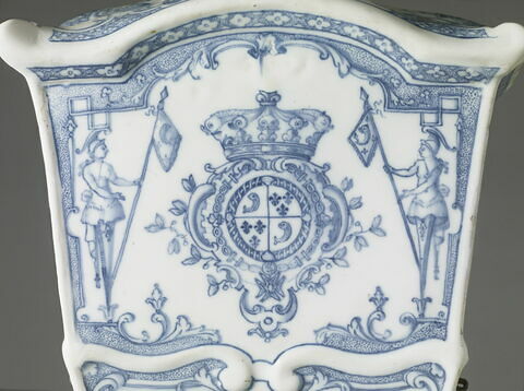 Berline miniature aux armes du Dauphin, image 2/10