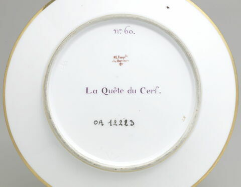 Assiette du Service Encyclopédique : La Quête du Cerf, image 3/5