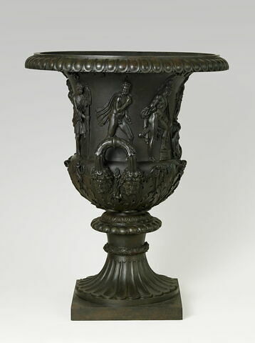 Vase à l'antique, image 3/4