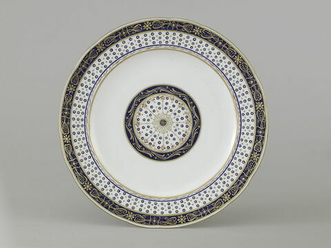 Assiette, d'une série de six (avec R 742 à R 747), image 3/3