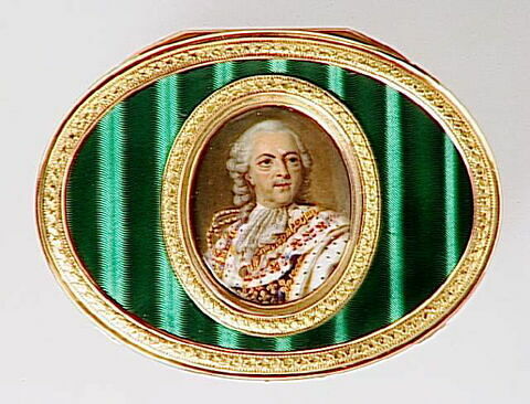 Tabatière à portrait de Louis XV, image 4/4