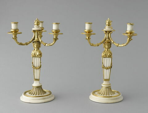 Paire de candélabres à trois branches, image 2/16