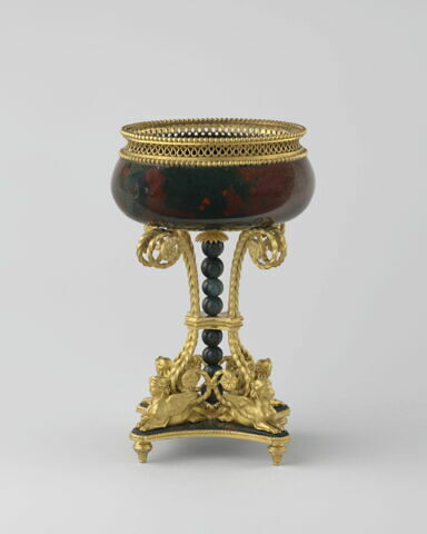 Coupe, image 2/4