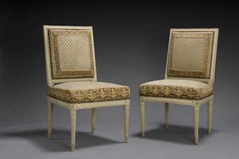 Chaise, d'un ensemble de six chaises et deux bergères d'un salon du château de Madame Elisabeth à Montreuil (OA 9972 à OA 9979), image 5/7
