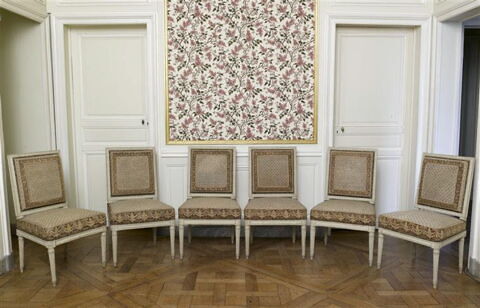 Chaise, d'un ensemble de six chaises et deux bergères d'un salon du château de Madame Elisabeth à Montreuil (OA 9972 à OA 9979), image 2/7