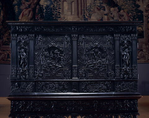 Cabinet sur piètement, image 3/15