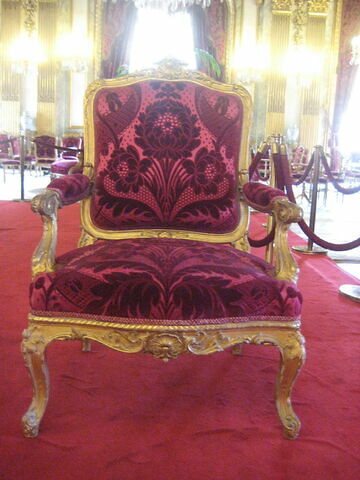 Fauteuil de style Louis XV., image 1/2