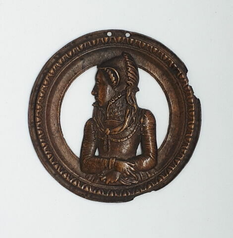 Médaillon ajouré
