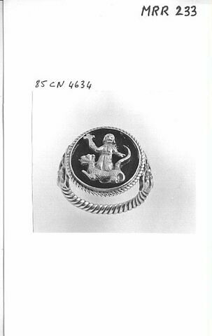 Bague : sainte Marguerite ou sainte Marthe?, image 6/7