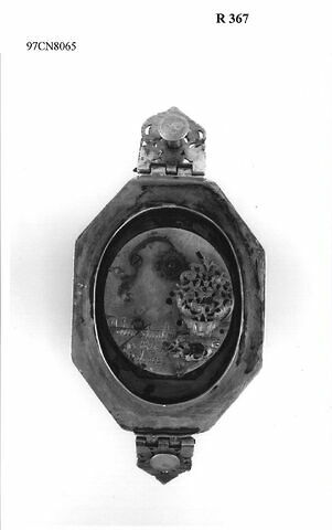 Montre octogonale, image 3/4