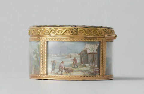 Tabatière ovale en or de couleurs ornée de miniatures, image 9/9