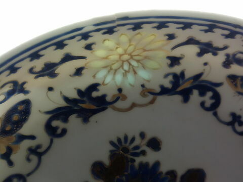 Assiette en porcelaine, image 2/6