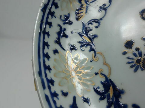 Assiette en porcelaine, image 5/6