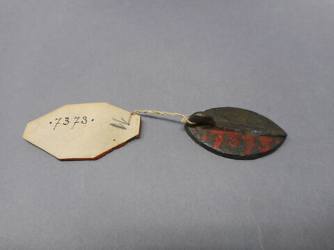Matrice de sceau d'un prieur de Jaucourt avec son empreinte de cire rouge, image 2/5