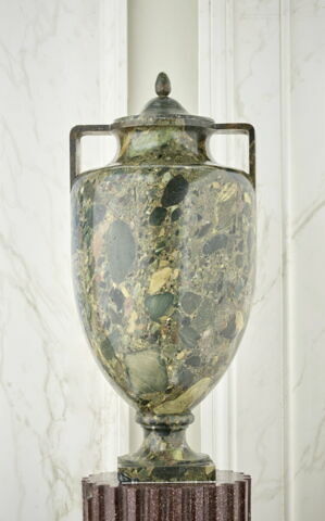 Vase, d'une paire avec MR 2878, image 2/4