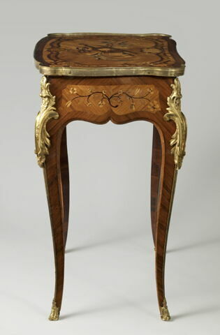 Table à écrire, image 8/13
