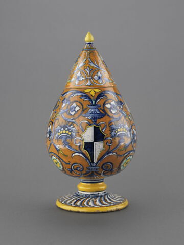 Vase : Armes des Manfredi, seigneurs de Faenza, image 4/14